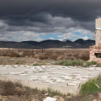 <a href="http://www.hues.com" target="_blank">Richard Gilles</a> Richard Gilles